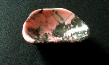 coupelle en pierre  45 x 50 mm - Rhodonite de Madagascar  - anti stress -