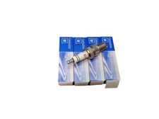 Bougie Kit 4 Pièce pour Opel