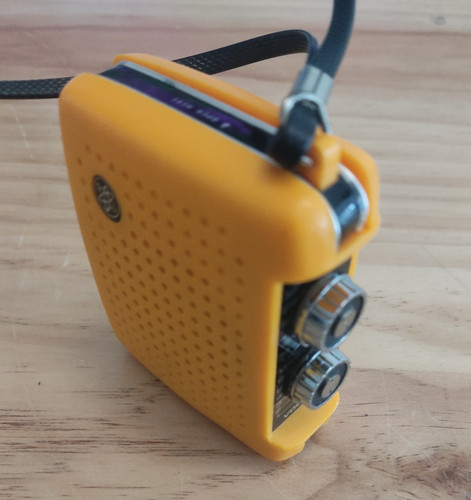 Vintage emperor mini radio - vintage,
