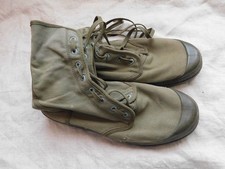Chaussures brousse type - de,