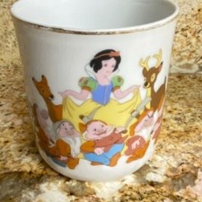 Vintage Snow White Ceramic Mug