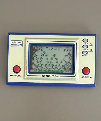 Promo game and watch nintendo - game,