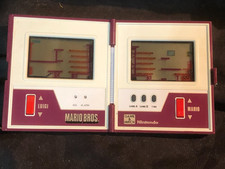 Nintendo Game & Watch Mario Bros. Console Portable - Rouge/Blanche