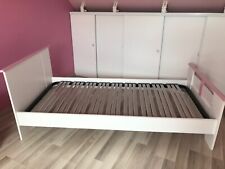 chambre enfant complete comprenant lit/armoire et table de chevet