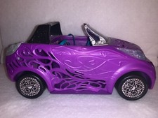 Le Cabriolet Mauve Monster