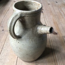 Ancien vinaigrier en grès