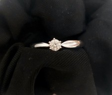 bague solitaire or blanc 18 carats et diamant