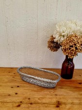 Panier à pain en métal