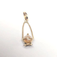 Pendentif charm massif - en, or