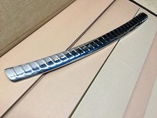 baguette protection seuil de coffre Chromée-inox  Volkswagen Touran (2003-2010)