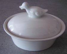 Petite terrine blanche