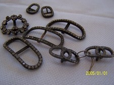 lot de 8 anciennes boucles de