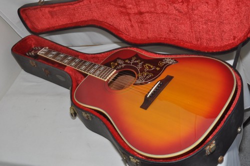 Guitare acoustique électrique