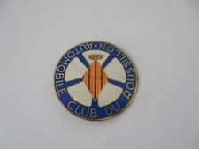 Plaque de calandre émaillée