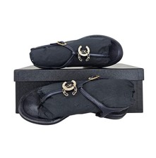 CHANEL Sandales en cuir