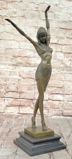 Sculpture En Bronze Signée De