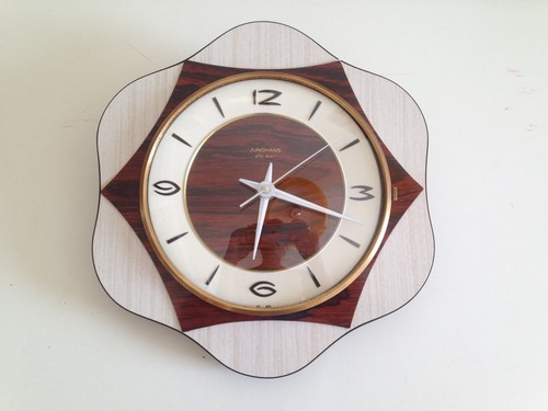 Belle horloge pendule - pendule, fleur