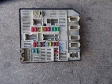 Boîtier BSI pour Laguna III Berline