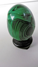 oeuf en pierre malachite polie