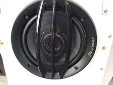 Deux Haut parleurs TS-A2013I Pioneer presque neuf peu servis