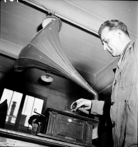 Phonographe 1950 - 1950,
