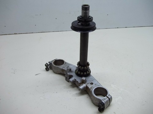 Té fourche suzuki 650 - té,