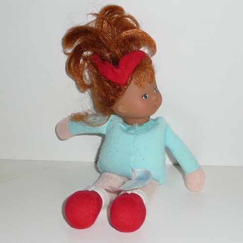 Doudou poupée corolle - poupée,