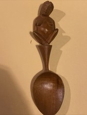 Superbe cuillère en bois  21 cm