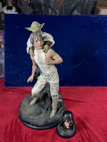 Sideshow collectibles luke and - collectibles,