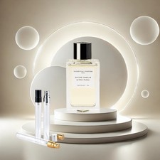  Essential Parfums Divine