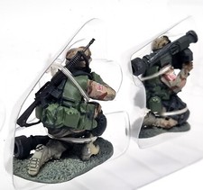 Collectors Showcase CS00233