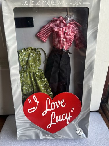 Franklin mint love - love, lucy