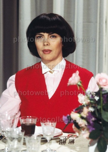Mireille mathieu exclusive - mathieu,