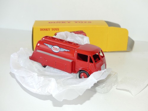 Camion ford citerne esso - camion,