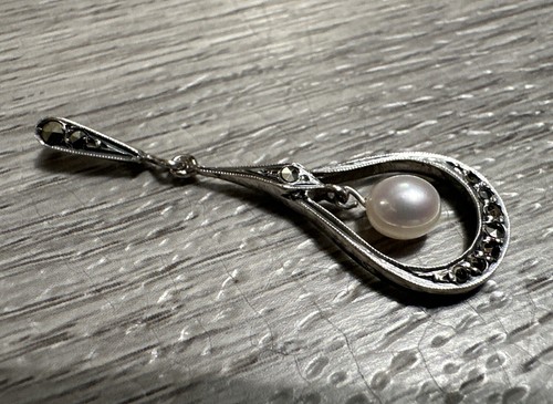 Pendentif ancien art deco - art,