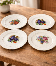 Lot de 4 assiettes anciennes