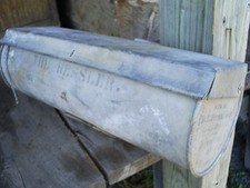 Antique Galvanized Metal Rural