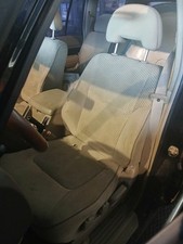 siége avant gauche pour