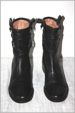 ACCESSOIRE  DIFFUSION Bottines Cuir Noir Lanières T 35 TTBE