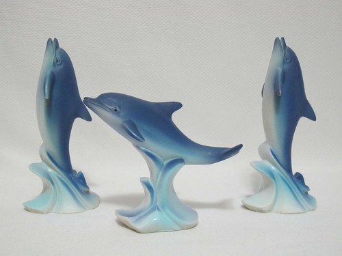 Pre owned blue dolphins - pre-owned, dolphins/wave