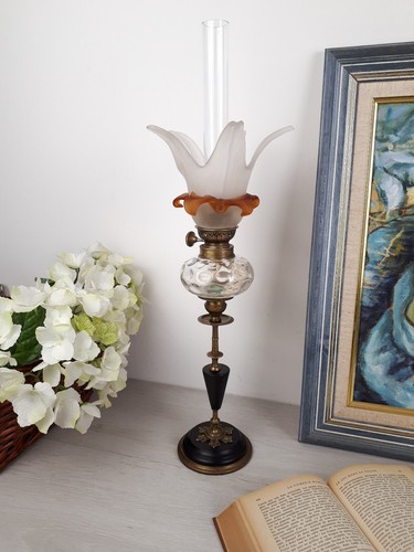 Lampe huile antique - antique, sur
