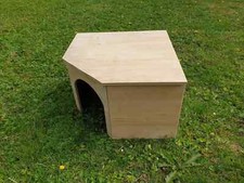 Grande maison d'angle AVEC