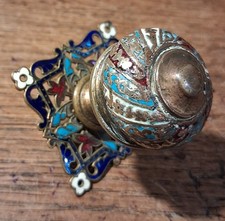 RARE POIGNEE DE PORTE OU DE TIROIR EN BRONZE ET EMAUX CLOISONNES XIXème siècle