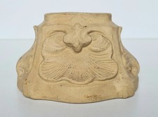 Ancien pied / socle en grès