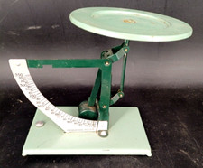 ANCIEN PESE LETTRES EN METAL