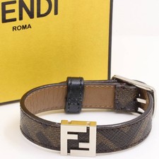 Authentique bracelet en cuir