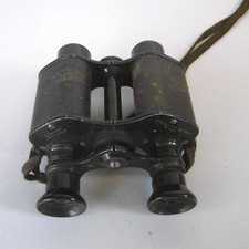 ancienne paire de jumelles