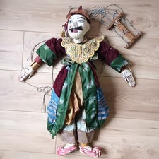 Ancienne Marionnette golek