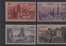 France 1945 : N°  744/747 VILLES DÉTRUITES/SÉRIE ENTRAIDE FRANÇAISE NEUF** TB
