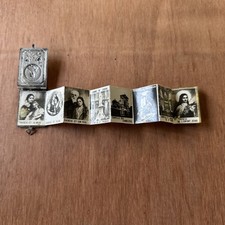 Ancien Pendentif livre dépliant  Sainte Thérèse souvenir religieux